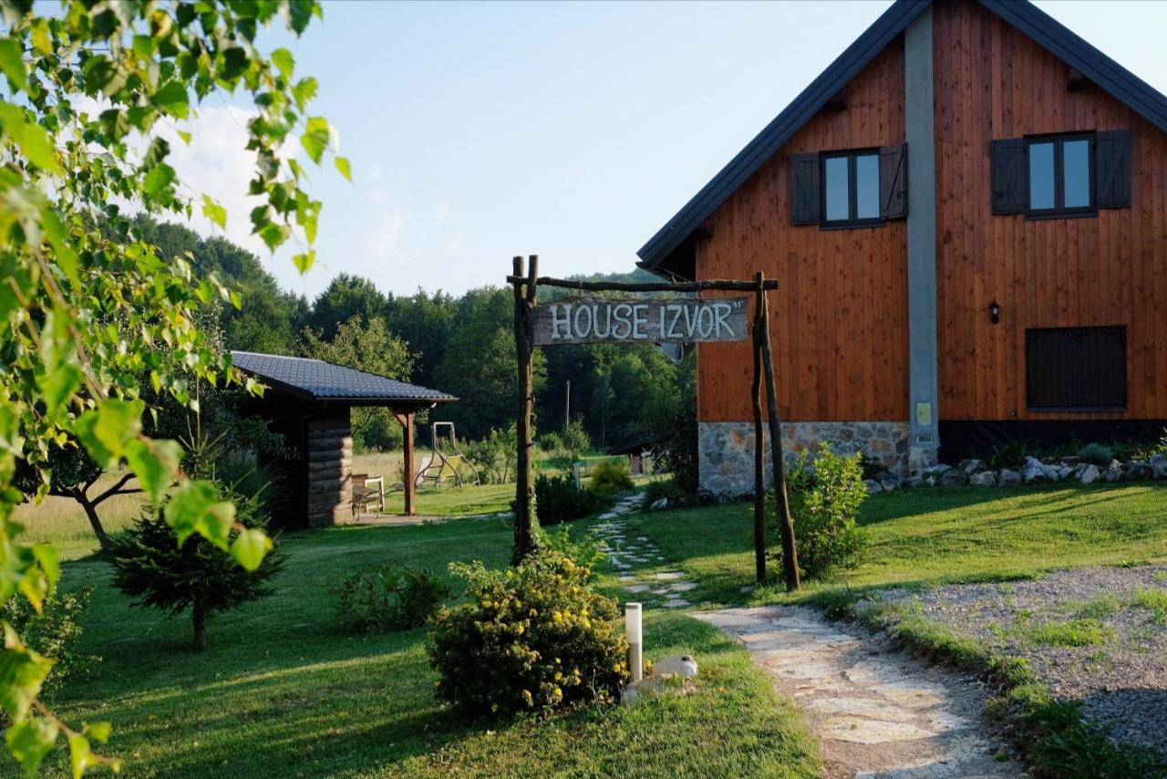 House Izvor Hotel Jezerce Bagian luar foto